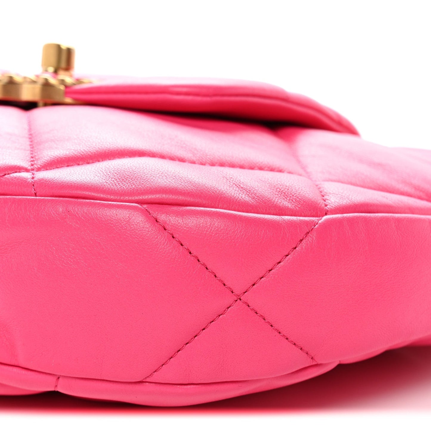 Lambskin Quilted Chanel 19 Hobo Pink