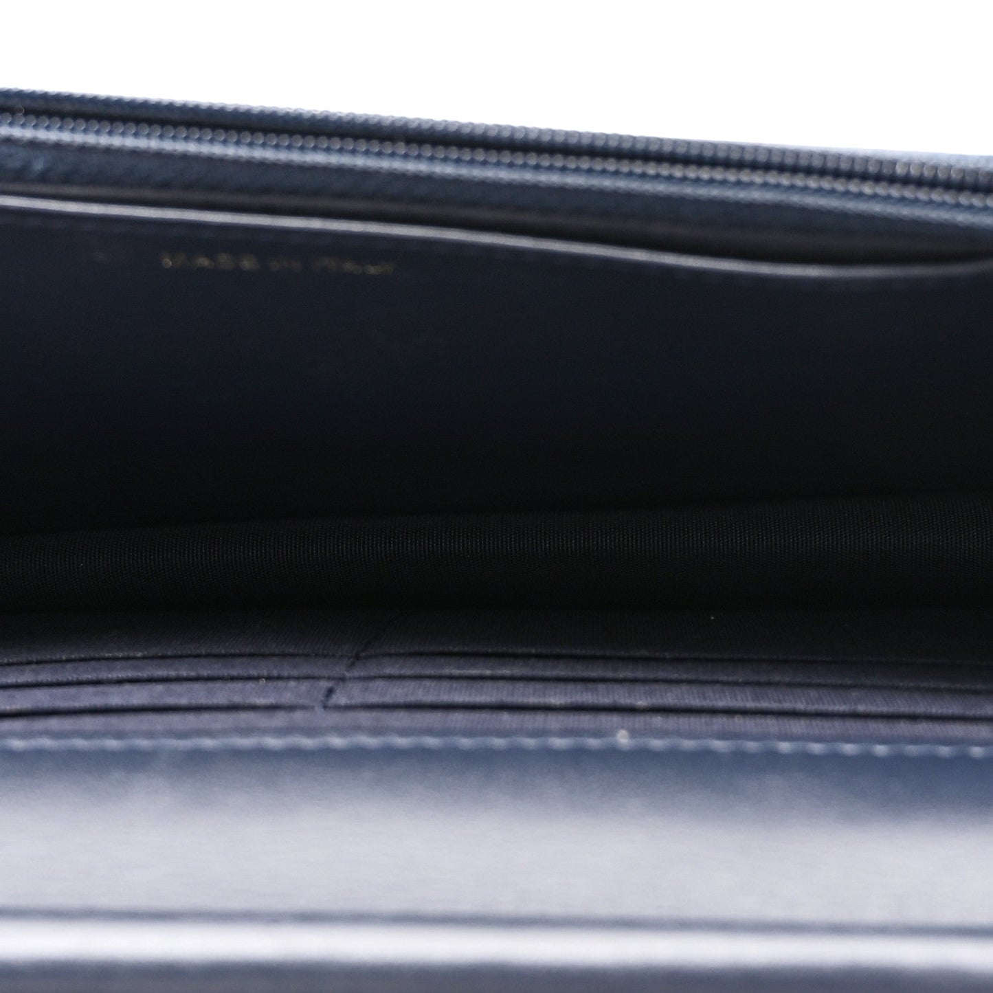 Lambskin Quilted Wallet On Chain WOC Navy