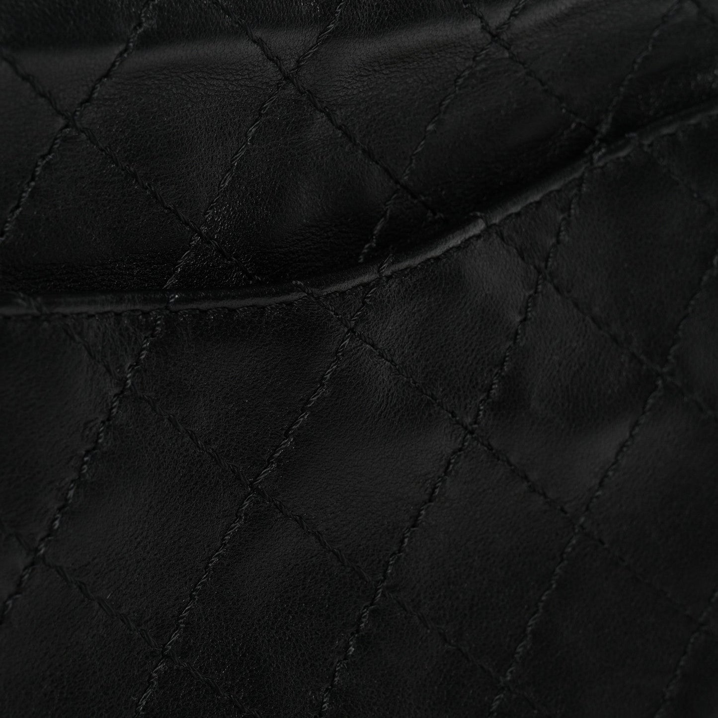 Lambskin Quilted Crush 2.55 Reissue 225 Flap Black