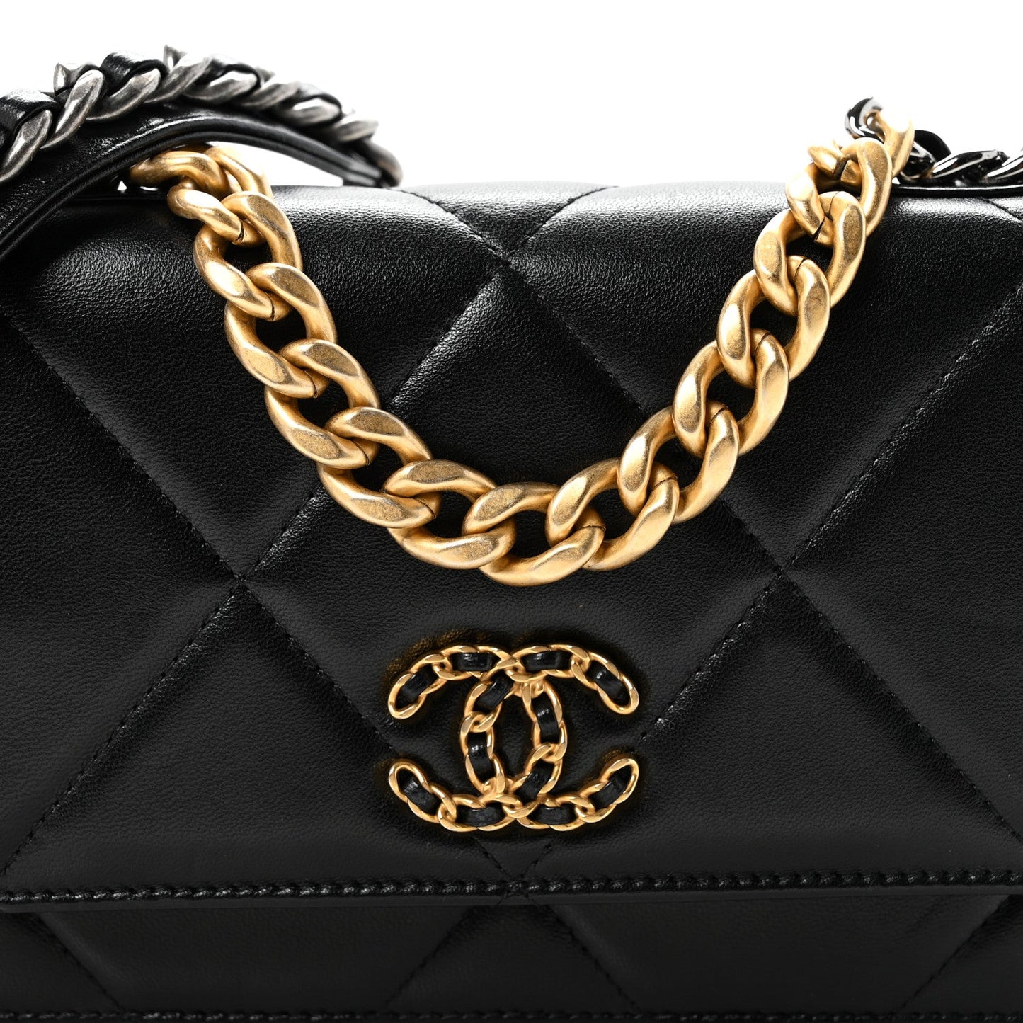 Lambskin Quilted Chanel 19 Wallet On Chain WOC Black