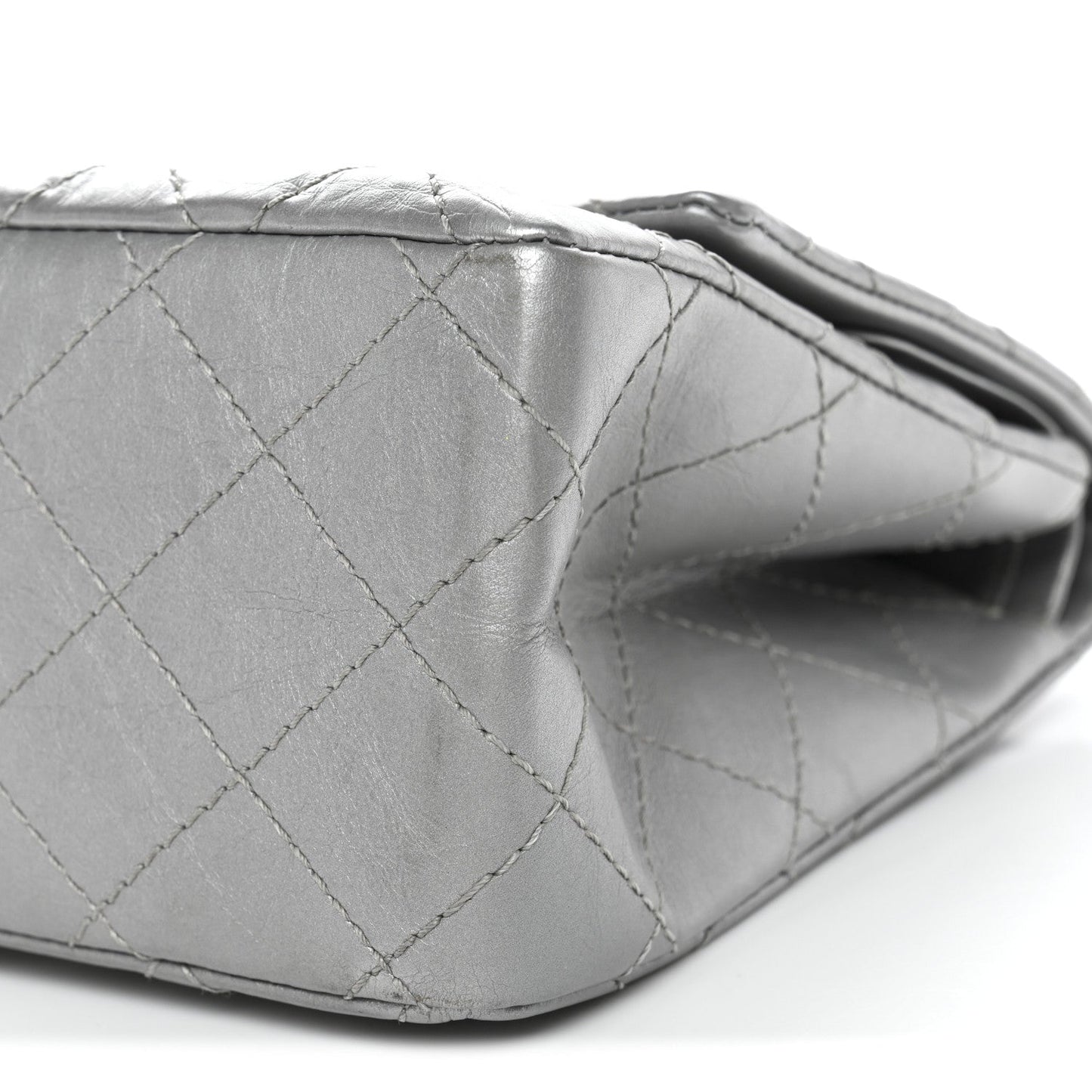 Metallic Aged Calfskin Quilted 2.55 Reissue 226 Flap Silver