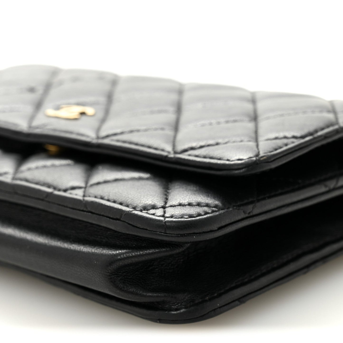 Lambskin Quilted Wallet On Chain WOC Black