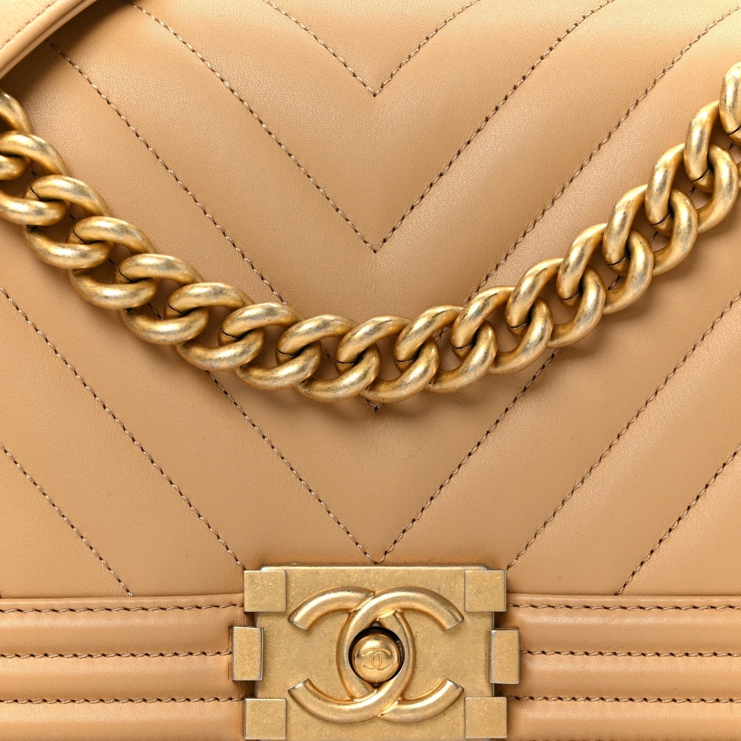 Lambskin Chevron Quilted Medium Boy Flap Beige