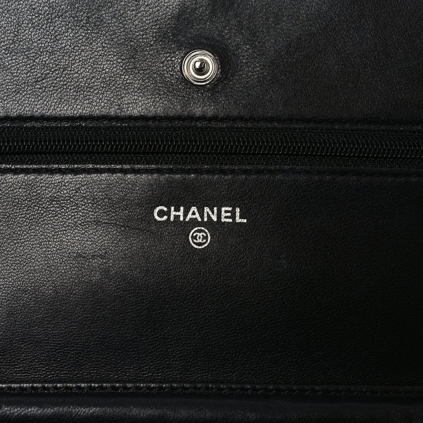 Lambskin Quilted Wallet On Chain WOC Black