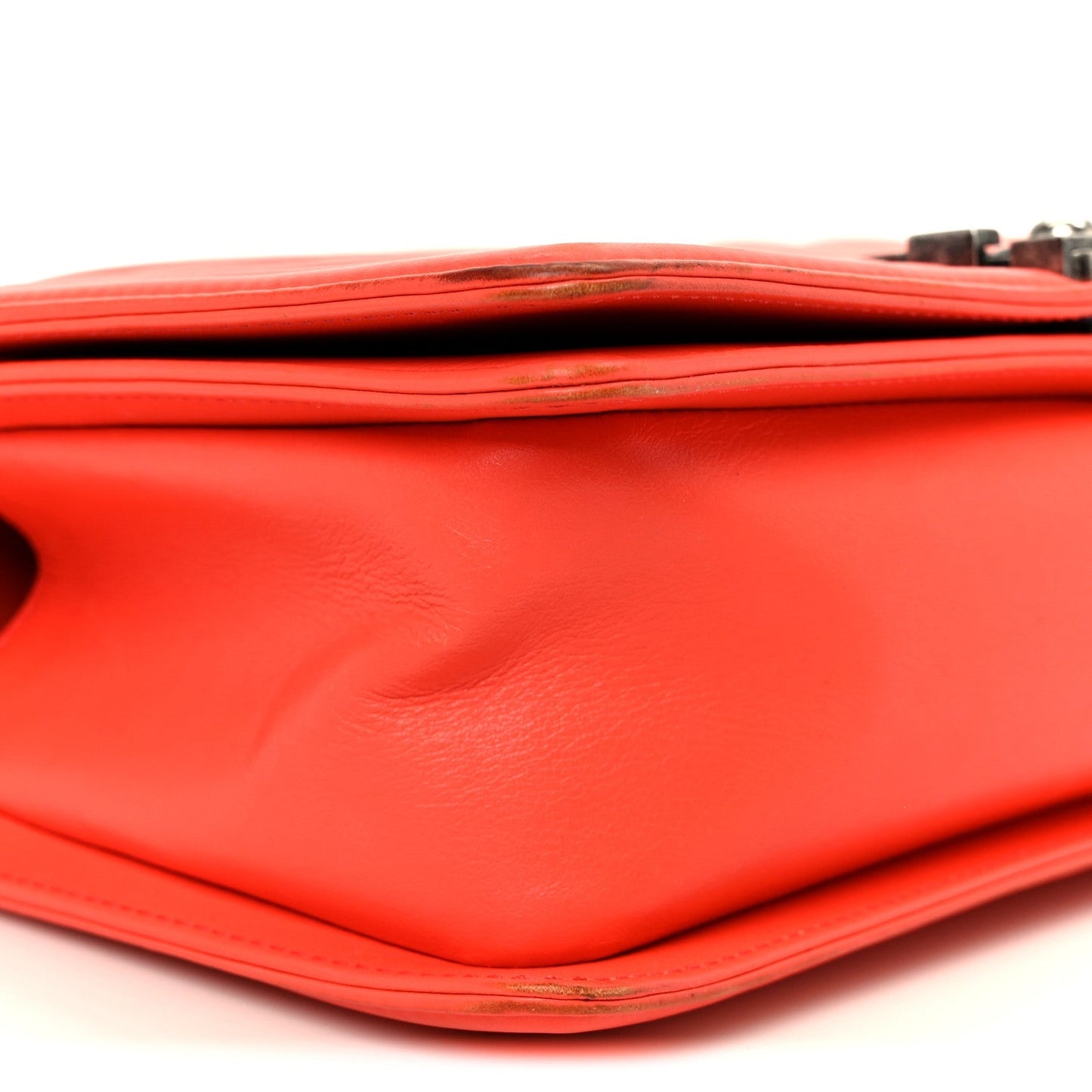 Lambskin Chevron Quilted Medium Boy Flap Red