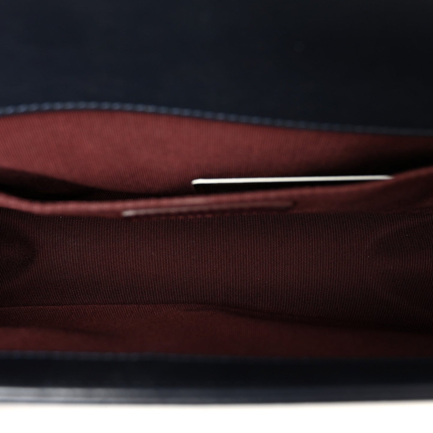 Calfskin Woven Medium Boy Flap Blue Burgundy