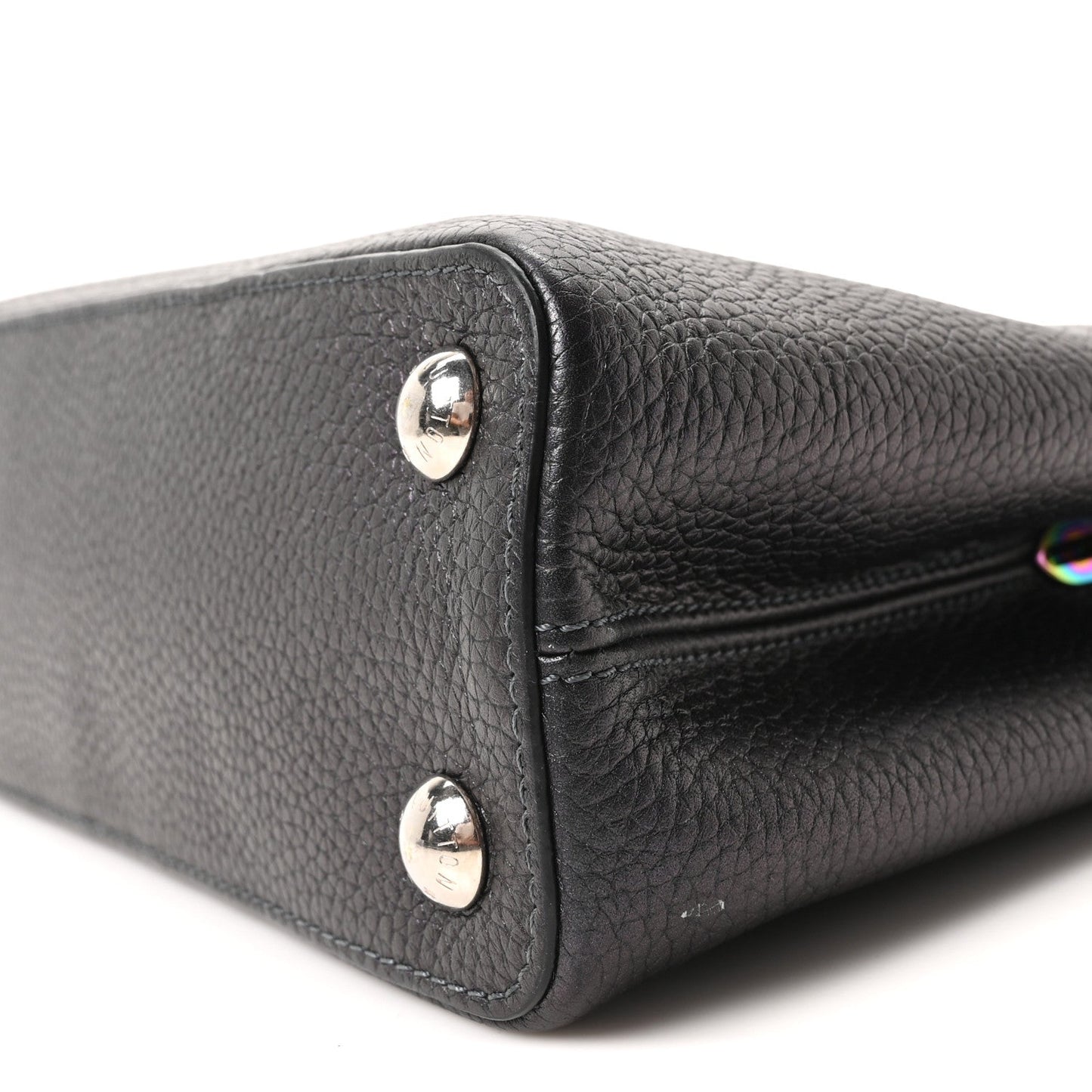 Taurillon Capucines BB Scarabeo Iridescent Black