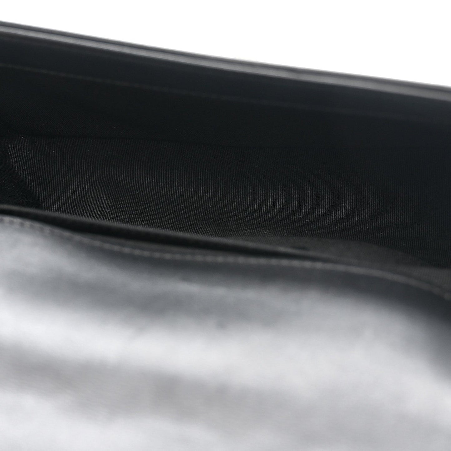 Metallic Crumpled Goatskin Small Boy Flap Black Gold