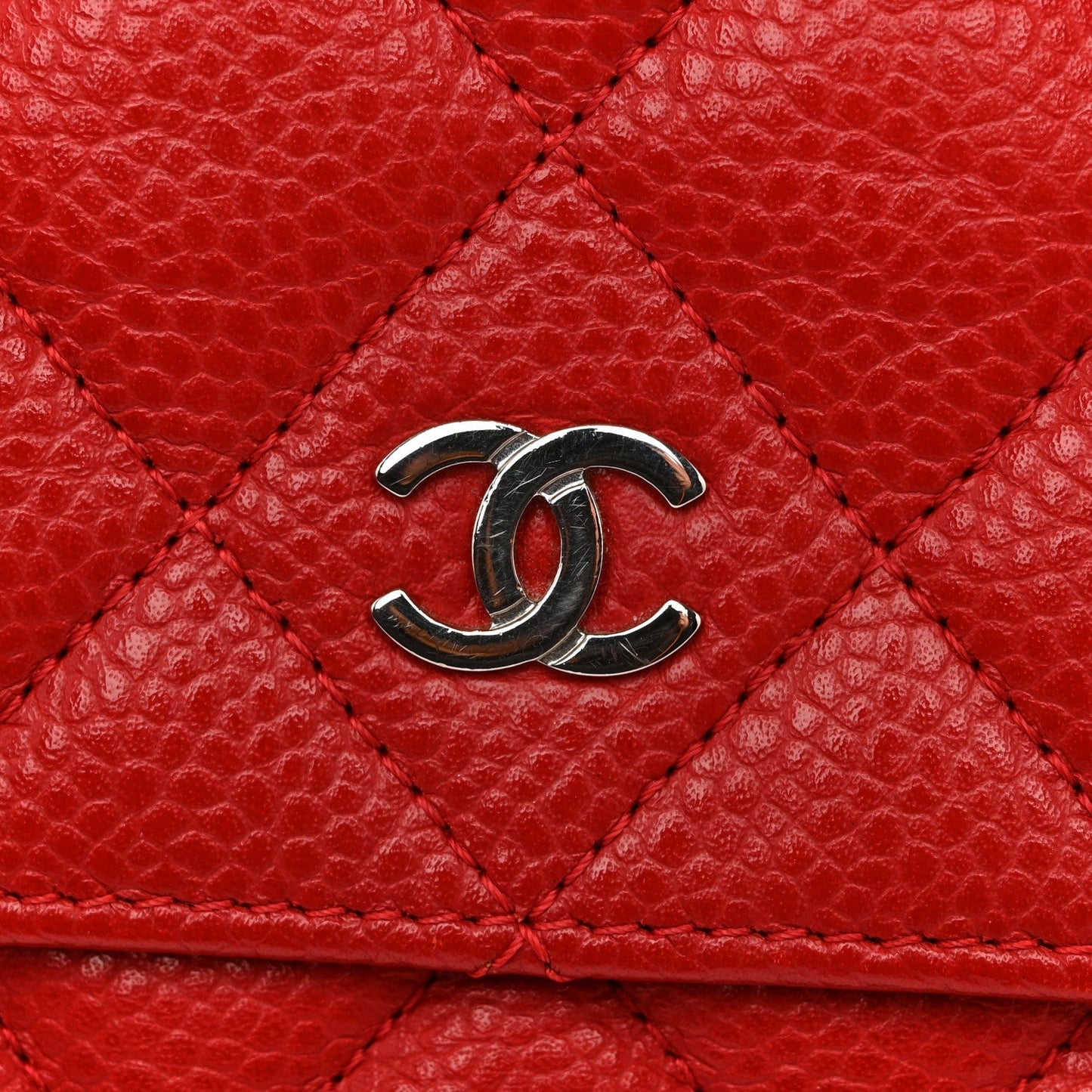 Caviar Quilted Wallet on Chain WOC Red
