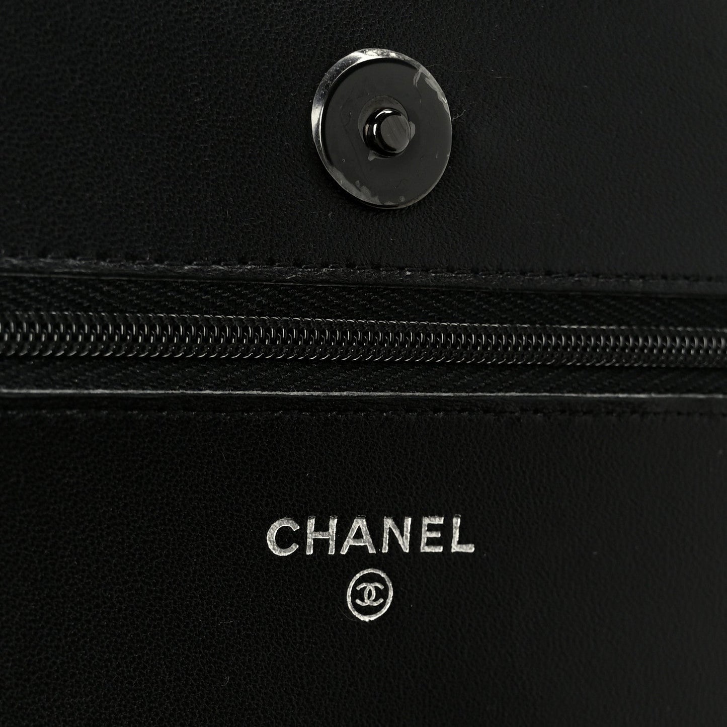 Pearly Lambskin Quilted Wallet On Chain WOC So Black