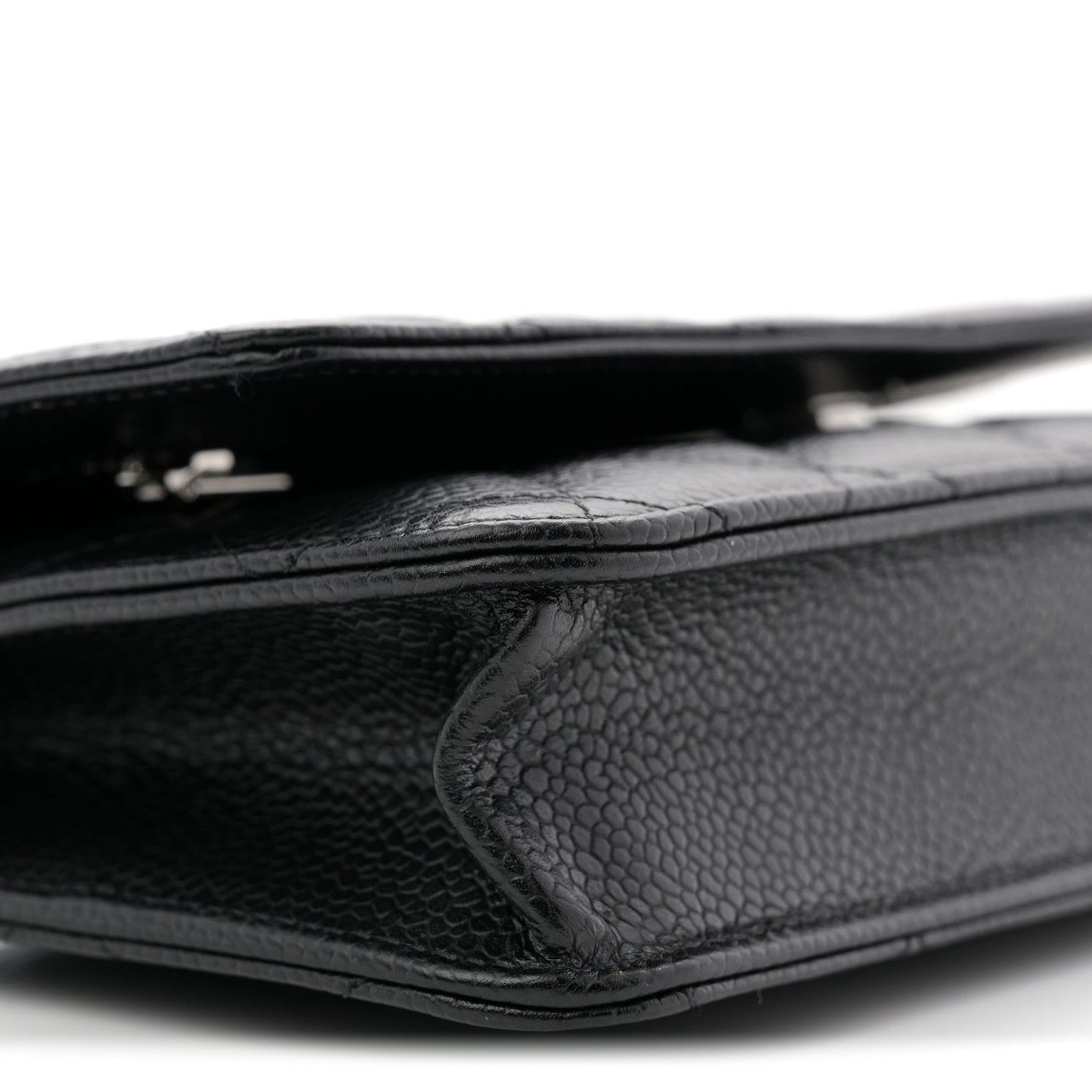 Caviar Quilted Wallet on Chain WOC Black