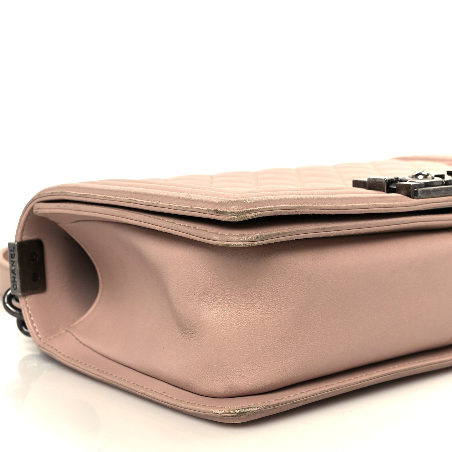 Lambskin Quilted Medium Boy Flap Light Pink