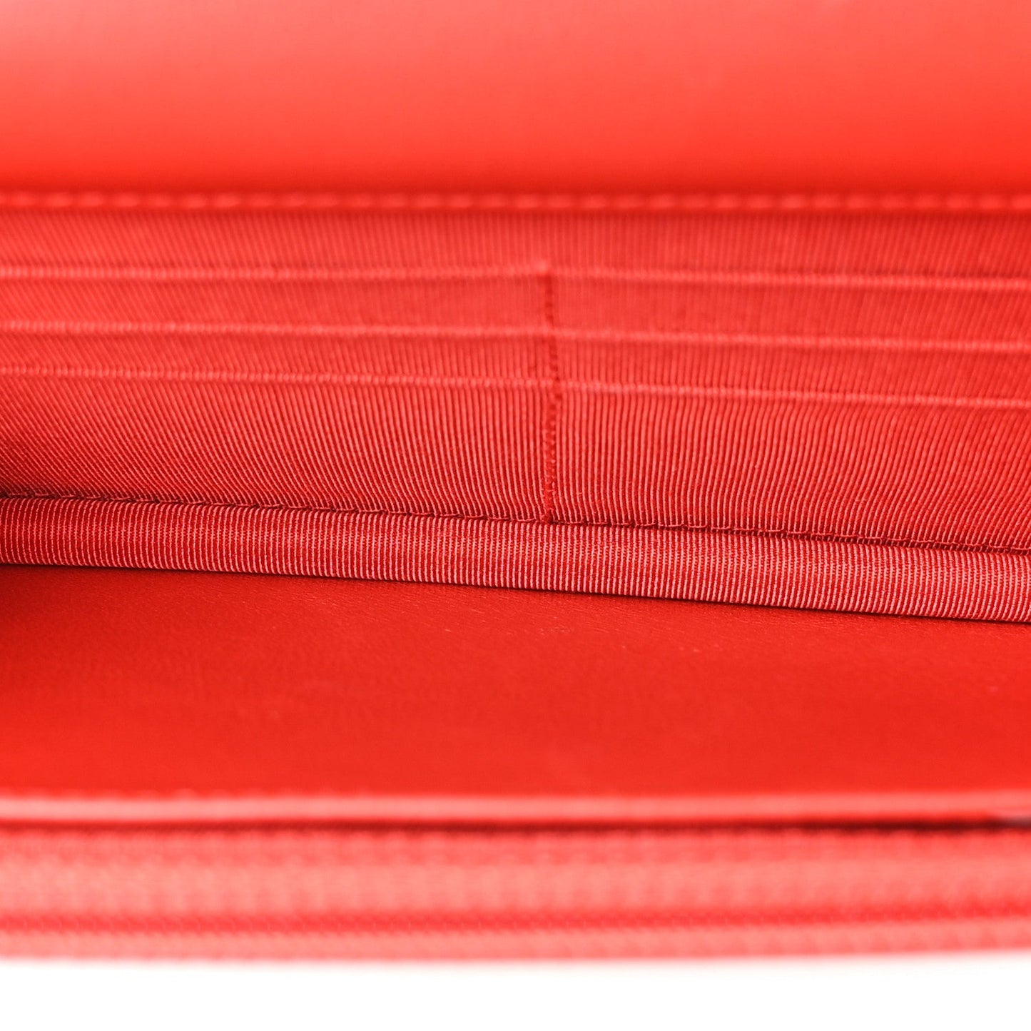 Lambskin Quilted Wallet On Chain WOC Red
