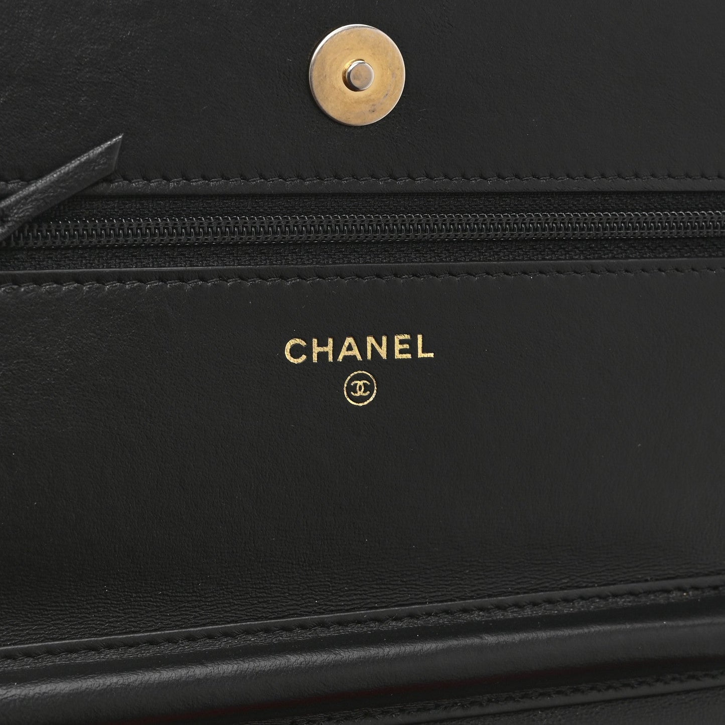 Lambskin Quilted Chain Around Wallet On Chain WOC Black