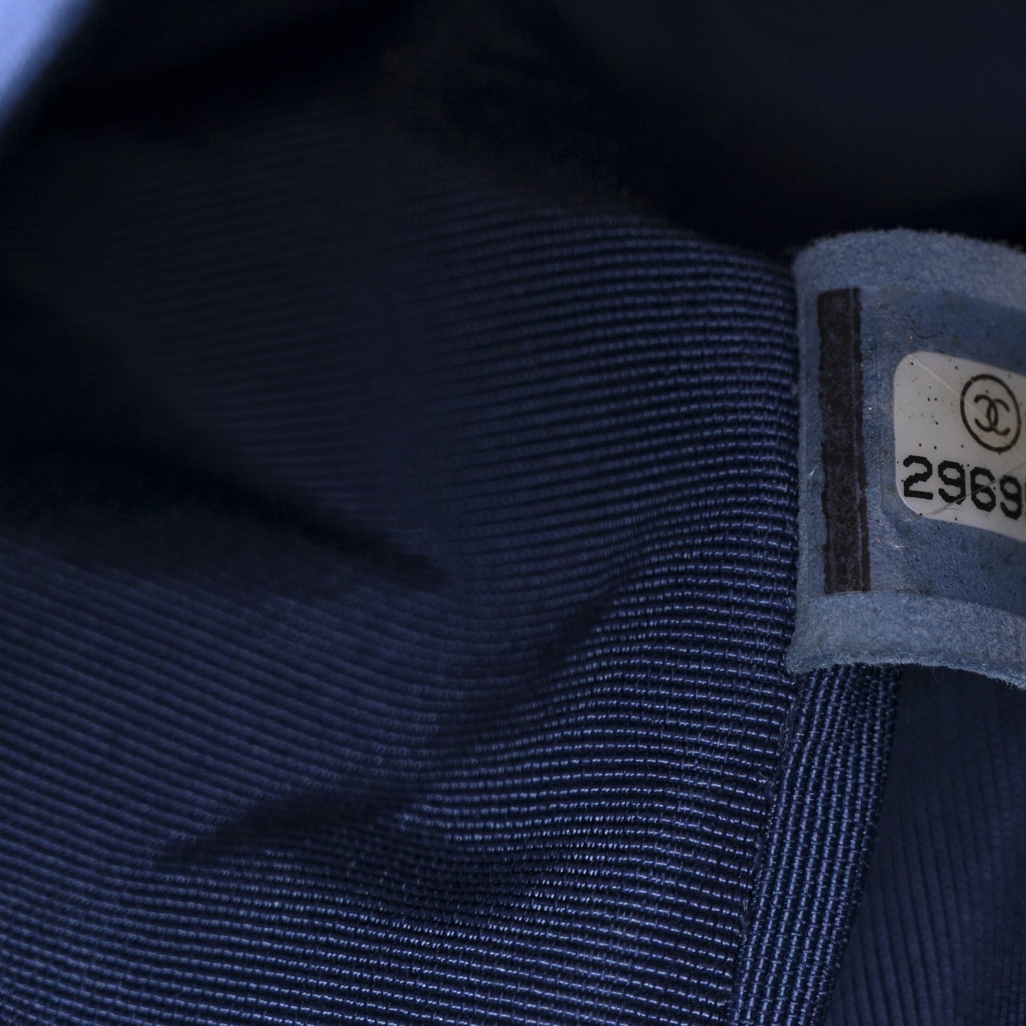 Caviar Quilted Medium Boy Flap Dark Blue