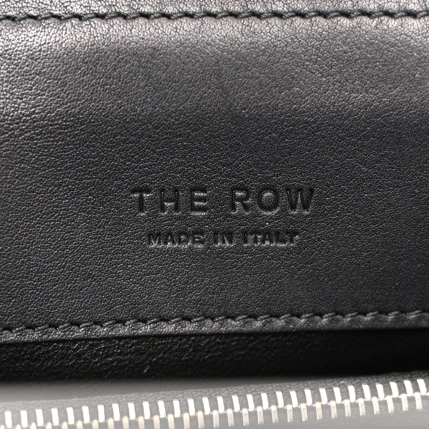 Smooth Calfskin Peggy Bag Black