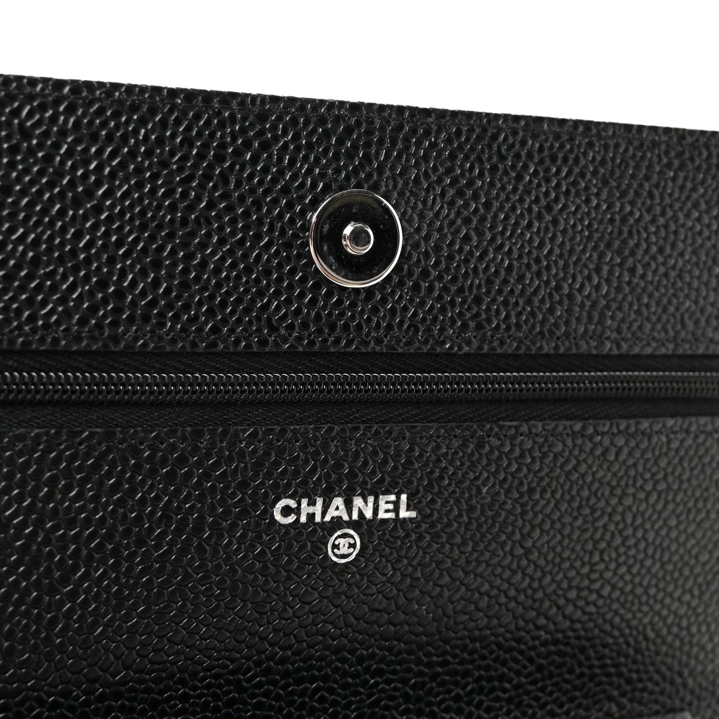 Caviar Quilted Wallet on Chain WOC Black